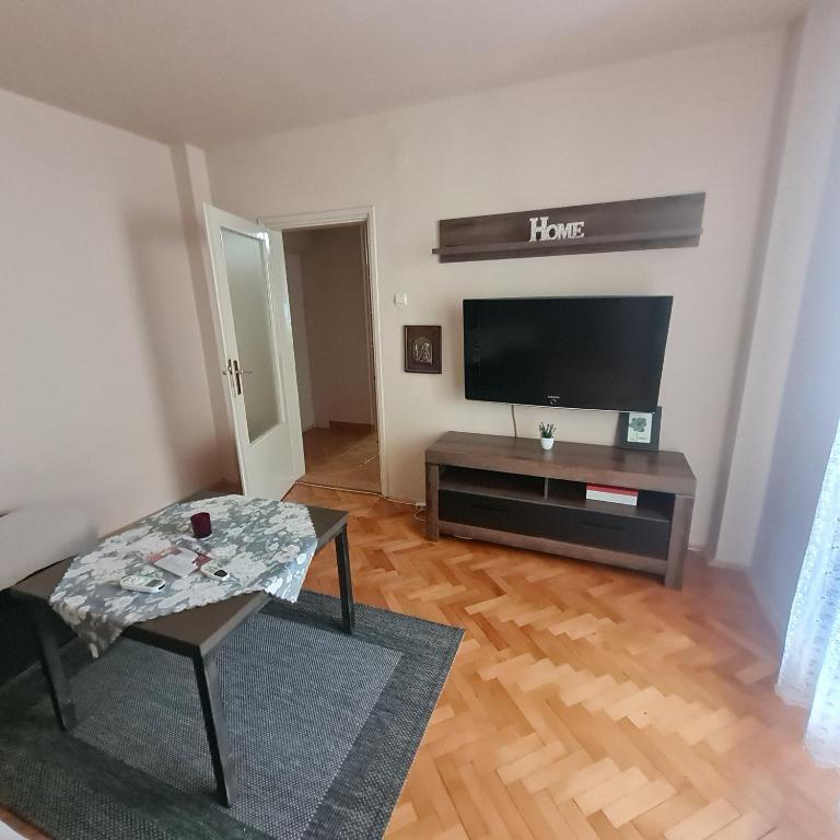 Apartment Stan Mostar - Apartman sa 1 Spavaćom Sobom - 2