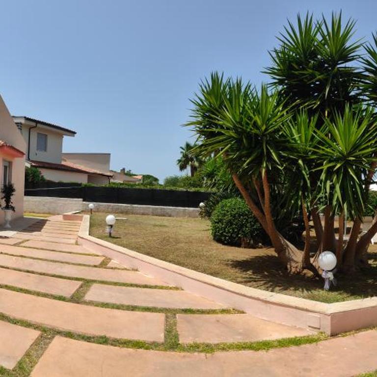 Pool Seaside Relais - VILLE Ninfea, Marea, Rosa e Cassiopea - Fontane Bianche - Two-Bedroom Townhouse - Ground Floor - 3