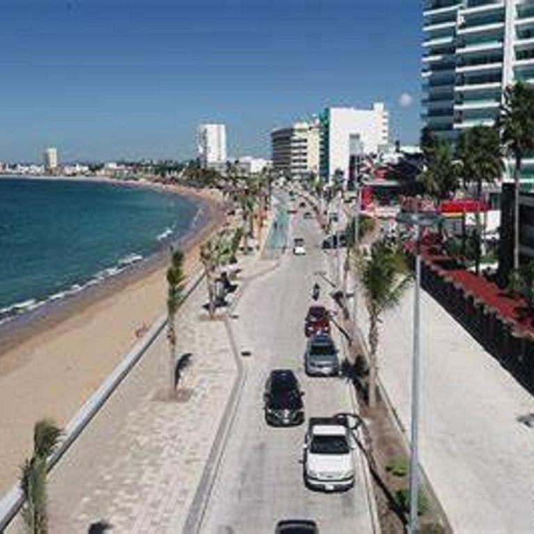 Blanco Sereno - Depto 2 - 2 Min Malecón - One-Bedroom Apartment - 9