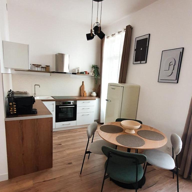 Appartement au calme T3 RDC - Quartier de France - Appartement 2 Chambres - 11