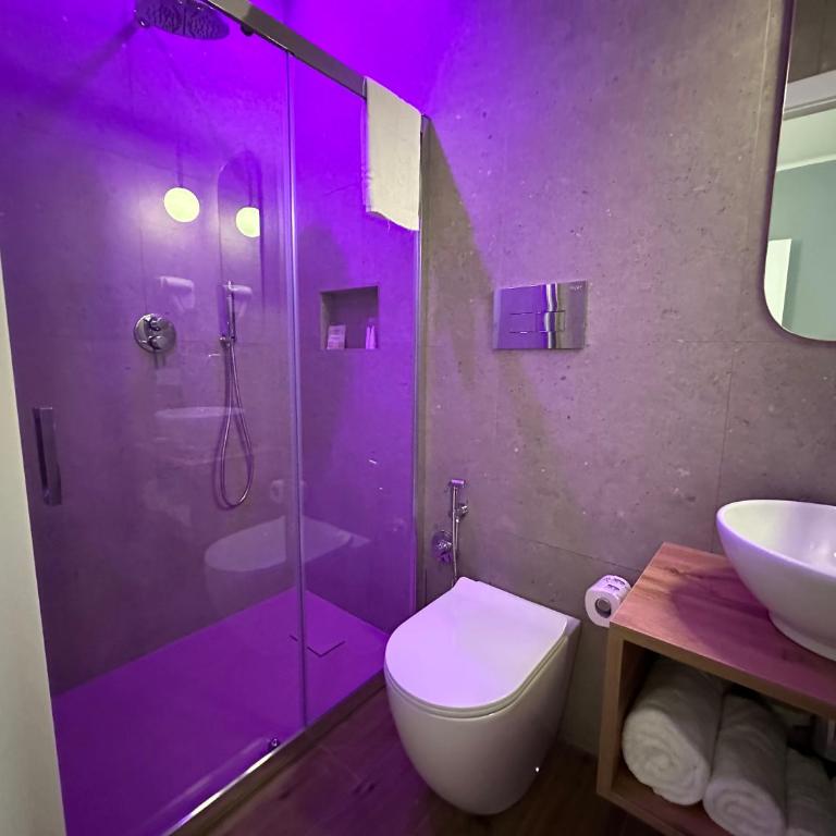 Krysos Luxury Rooms - Deluxe Queen Room - 6