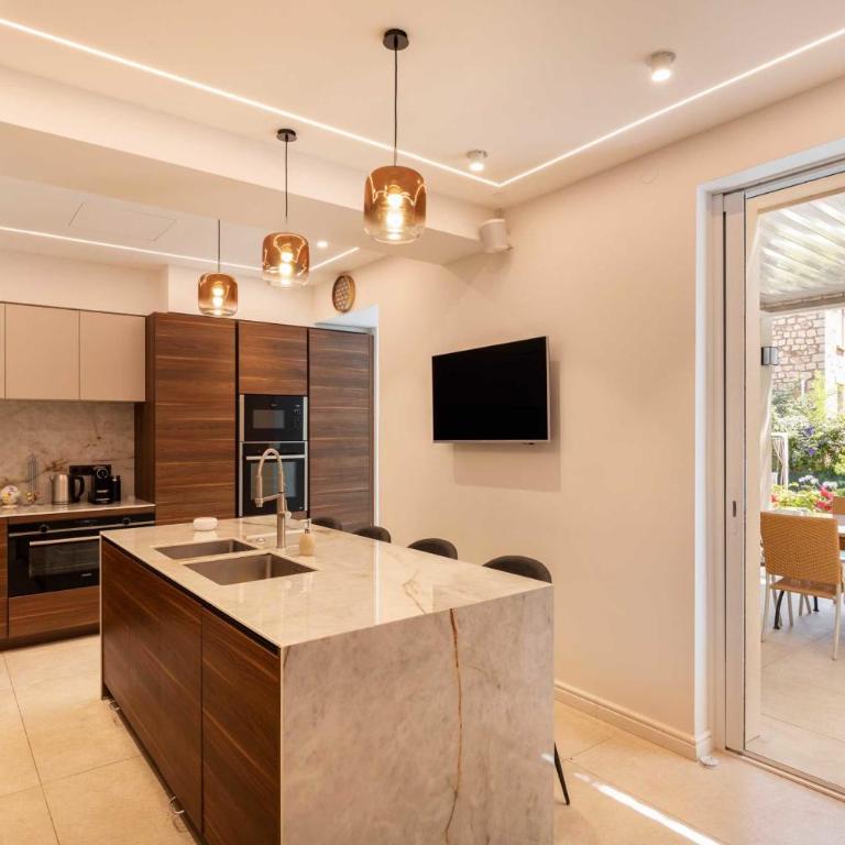 Luxueuse Villa 7 chambres avec piscine - Cannes - Villa - 22
