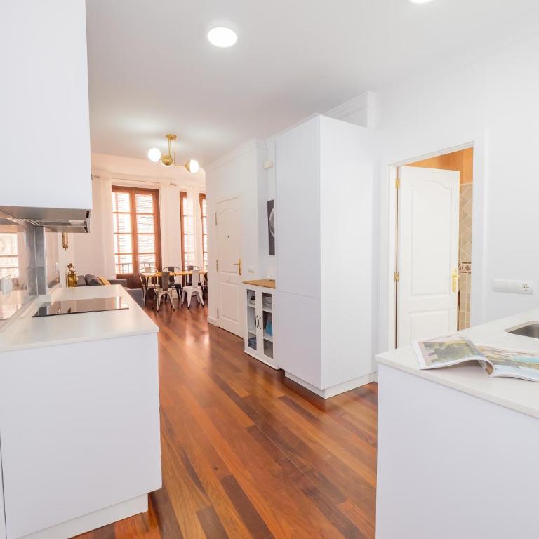 Gran Constitucion Plaza MalagaManagement - Apartamento - 6
