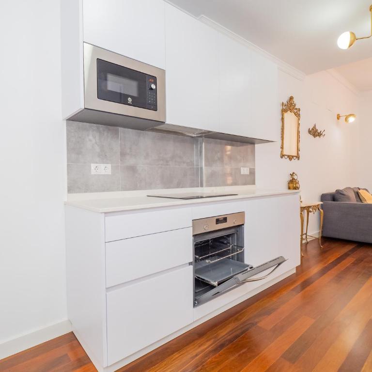 Gran Constitucion Plaza MalagaManagement - Apartamento - 15