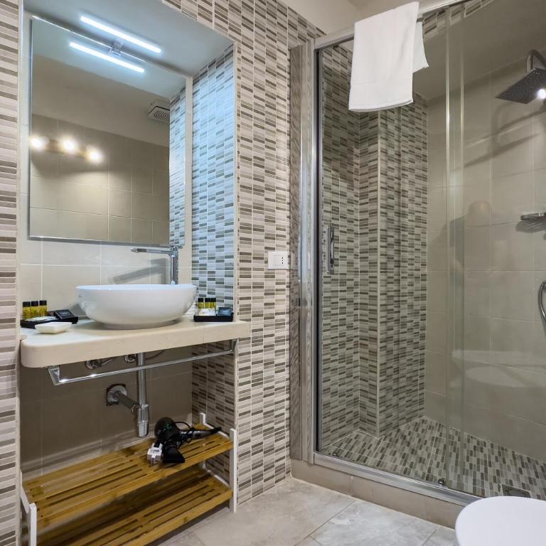Borgo Vita Novella Resort - Camera Familiare - 2