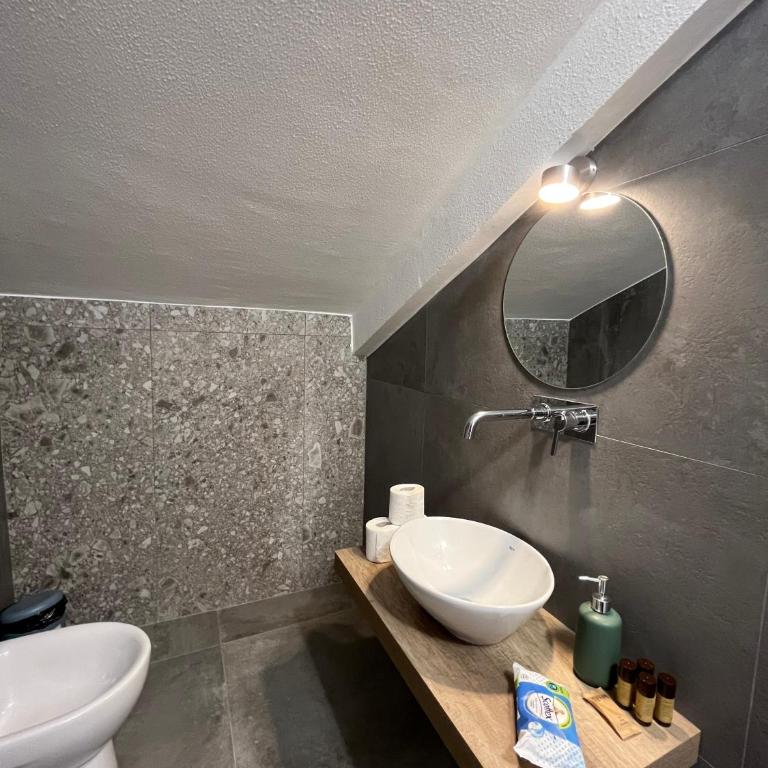 Suite The Roof - Host by Traveller's Nest - Appartamento con 2 Camere da Letto - 8