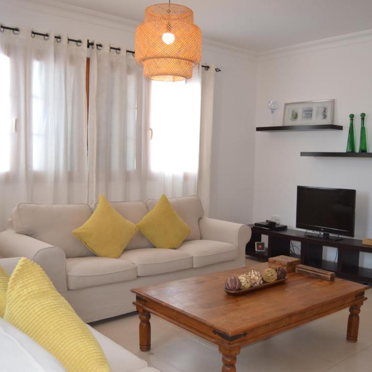 Grand Villa Famara Puerto del Carmen - Three-Bedroom Villa - 18