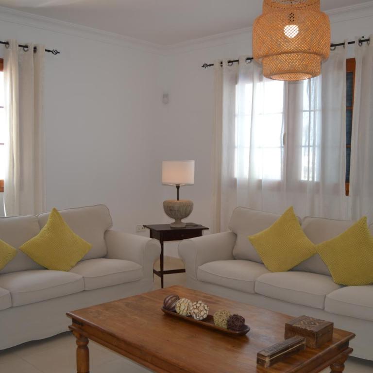Grand Villa Famara Puerto del Carmen - Three-Bedroom Villa - 17
