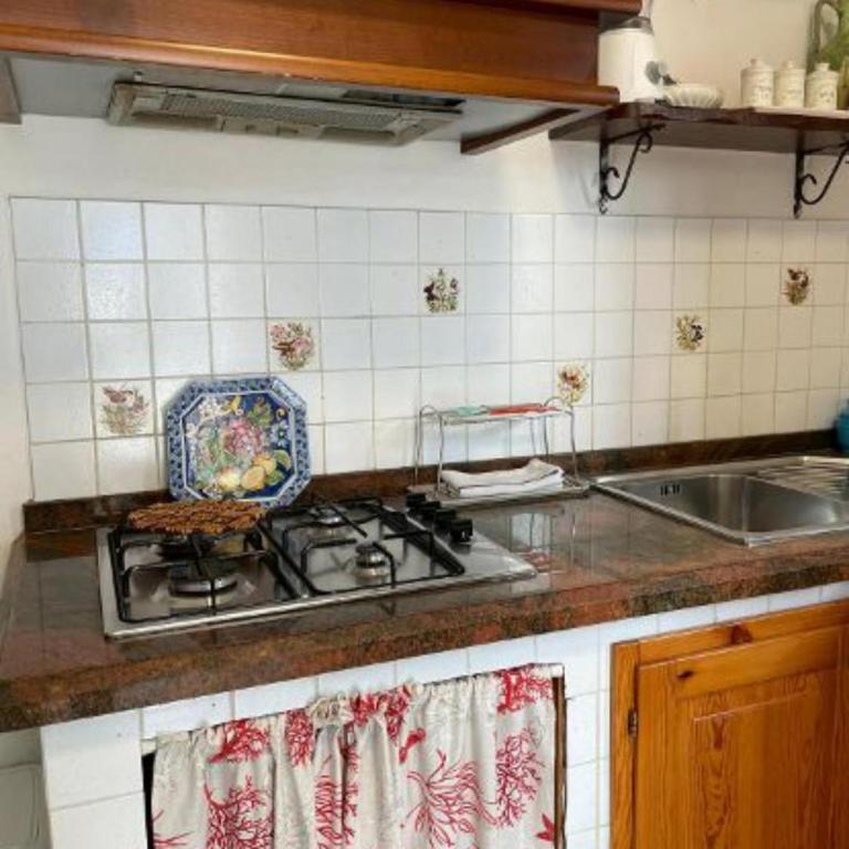 Apartment in villa with swimming pool 20 meters from the sea - Appartamento - 34