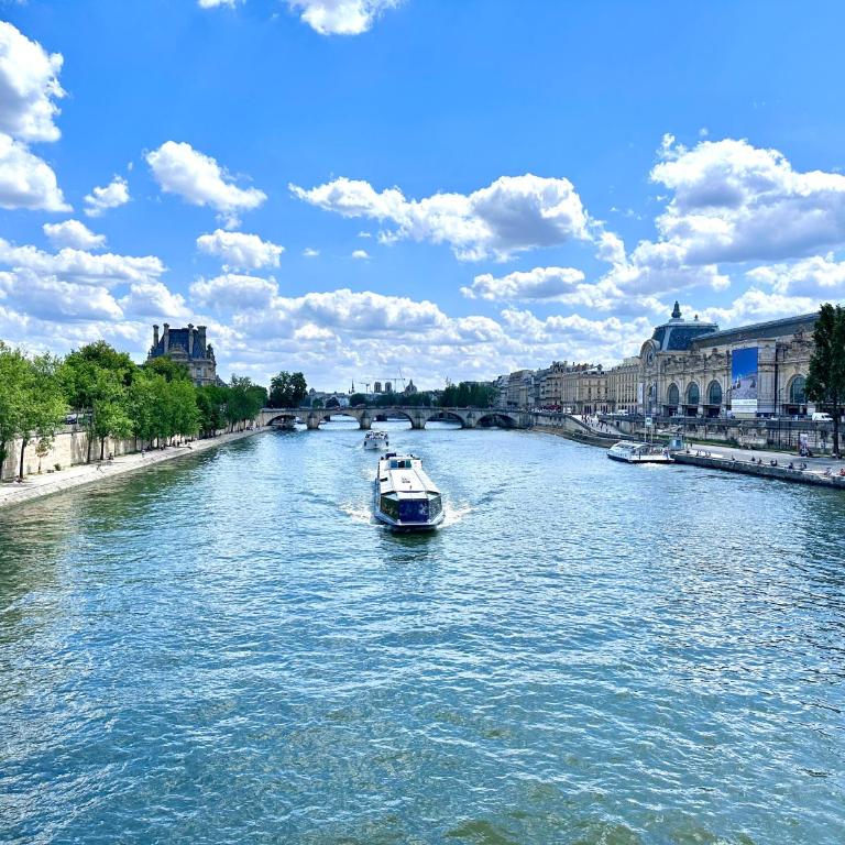 Stay In a prime location Paris - Chambre Double ou Lits Jumeaux - 9