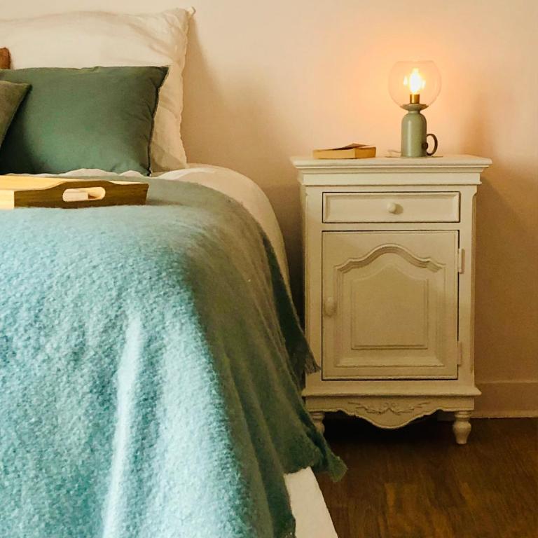 L’AMANTINE Chambres d’hôtes et gîte - Chambre Double avec Salle de Bains Privative - 1