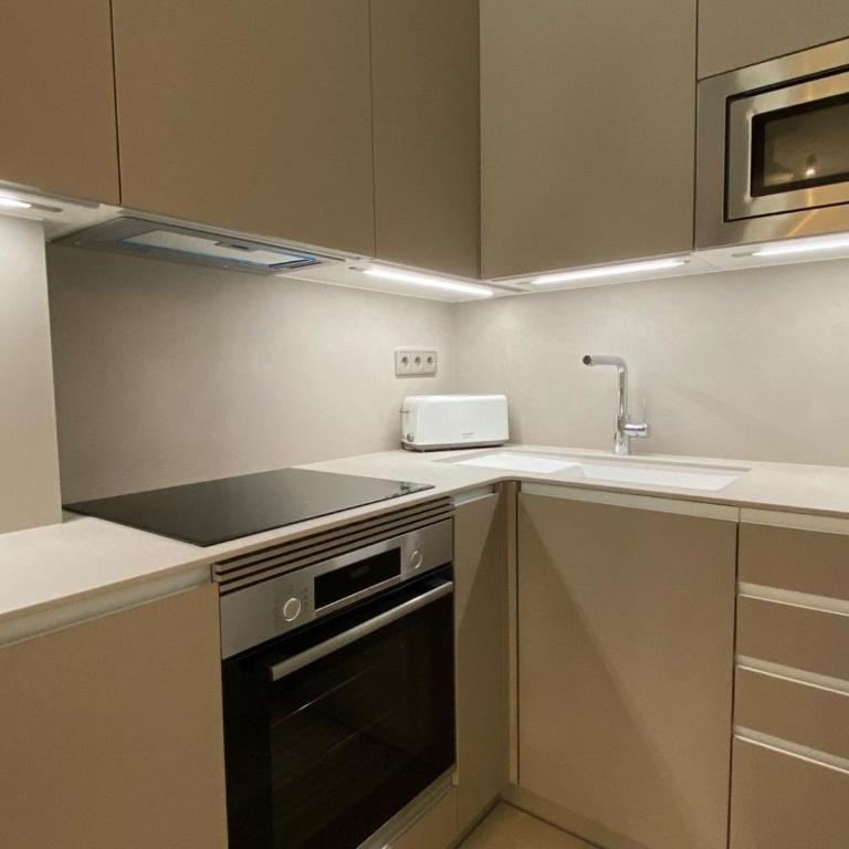 Sitges Spaces Garden Oasis 3 Bedroom 2 Bath Garden - Apartamento - 2