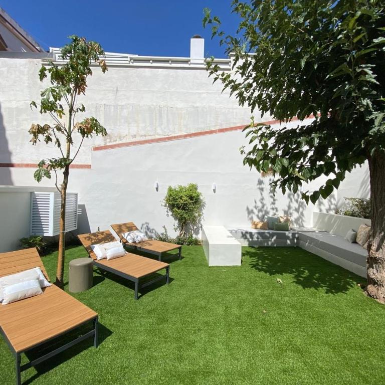 Sitges Spaces Garden Oasis 3 Bedroom 2 Bath Garden - Apartamento - 3