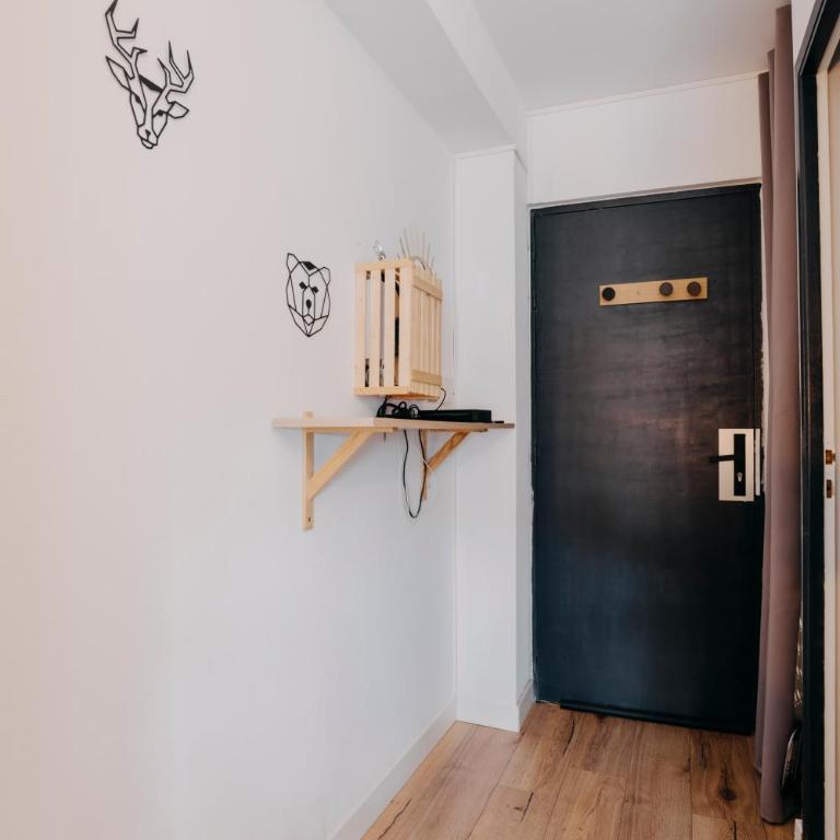 RÉPUBLIC’STUDIO AVEC PARKING ! - One-Bedroom Apartment - 7