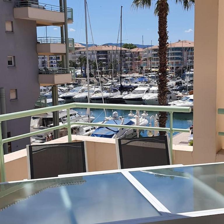 Duplex Port Frejus 5’ plage et commerces - Appartamento con 2 Camere da Letto - 1