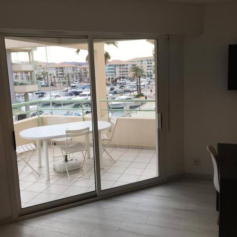 Duplex Port Frejus 5’ plage et commerces - Appartamento con 2 Camere da Letto - 23