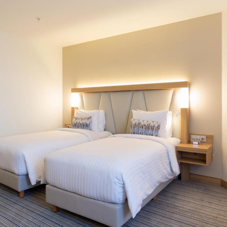 Courtyard by Marriott Banja Luka - Superior Soba za Goste sa 2 Zasebna Kreveta/Kreveta za Jednu Osobu i Pogledom na Grad - 2