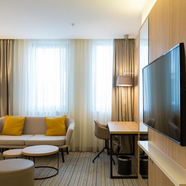 Courtyard by Marriott Banja Luka - Superior Soba za Goste sa 2 Zasebna Kreveta/Kreveta za Jednu Osobu i Pogledom na Grad - 1