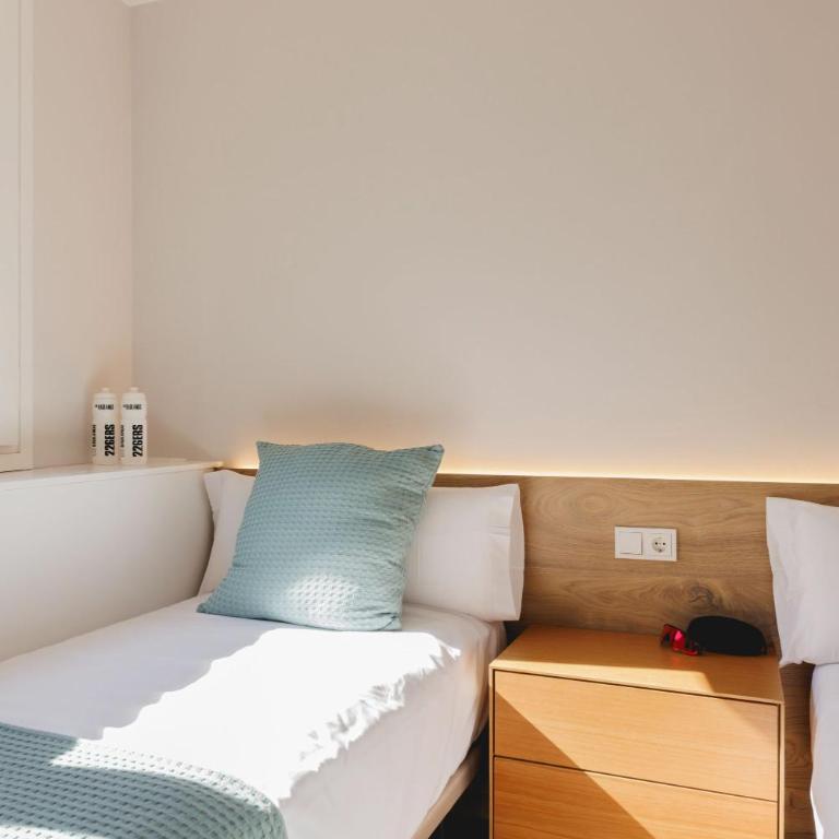 Bravissimo Cort Reial Duplex, Spacious with 3 bedrooms - Apartamento de 3 dormitorios - 35