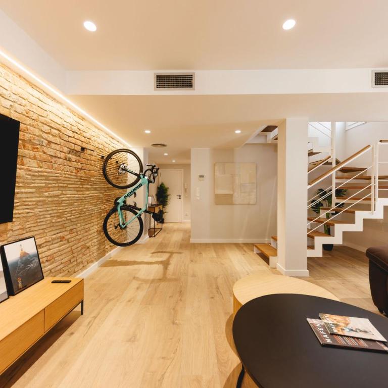 Bravissimo Cort Reial Duplex, Spacious with 3 bedrooms - Apartamento de 3 dormitorios - 17