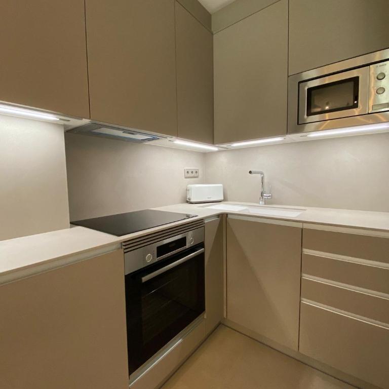 Sitges Spaces Garden Oasis 3 Bedroom 2 Bath Garden - Apartamento - 40