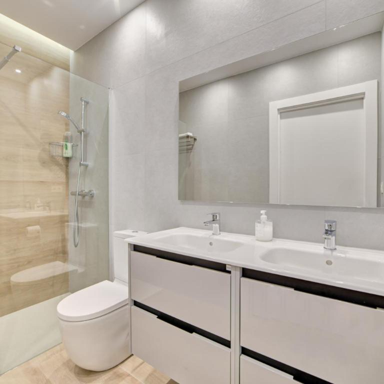 Apartamento Pamplona Prime by Clabao - Two-Bedroom Apartment - 5