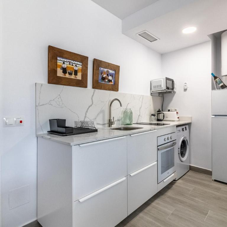 Livemálaga Victoria Suites - Apartamento con balcón - 9