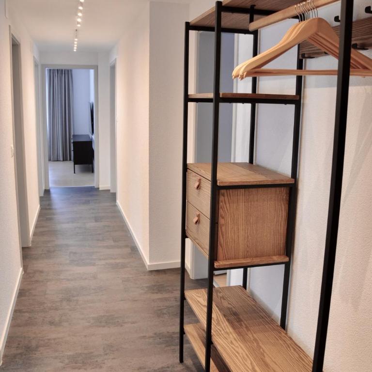 Azure Apartment - Apartment with Balcony - 12