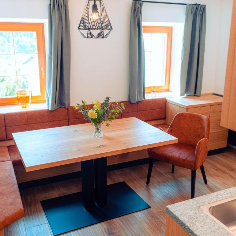Apartments, Guest House & historic Chalet Neuhaus - Appartamento Superior con Sauna - 13