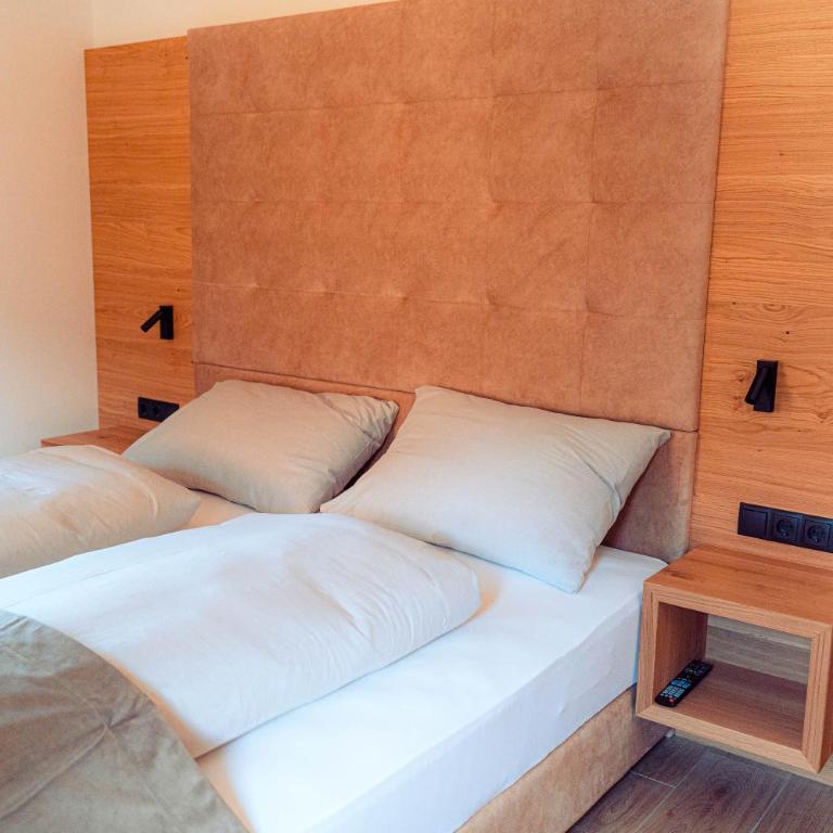 Apartments, Guest House & historic Chalet Neuhaus - Appartamento Superior con Sauna - 17