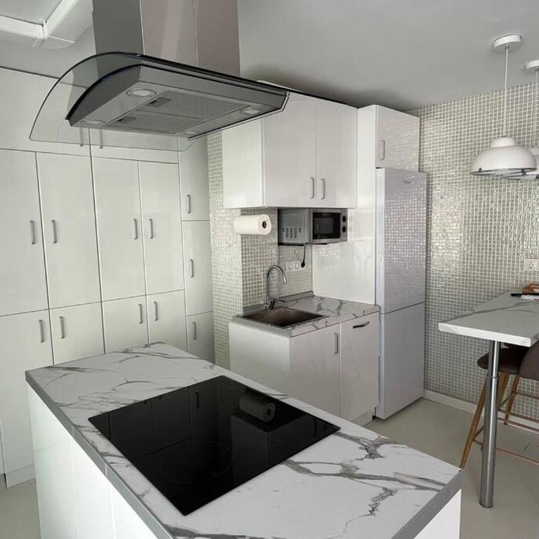 Alma Loft - One-Bedroom Apartment - 4