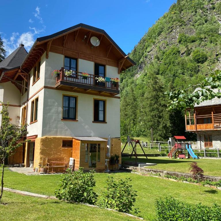 L'aria di Casa - Camera Familiare - 13
