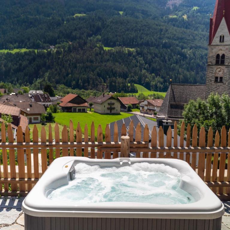 Apartments, Guest House & historic Chalet Neuhaus - Appartamento con 1 Camera da Letto e Vista Montagna - 4