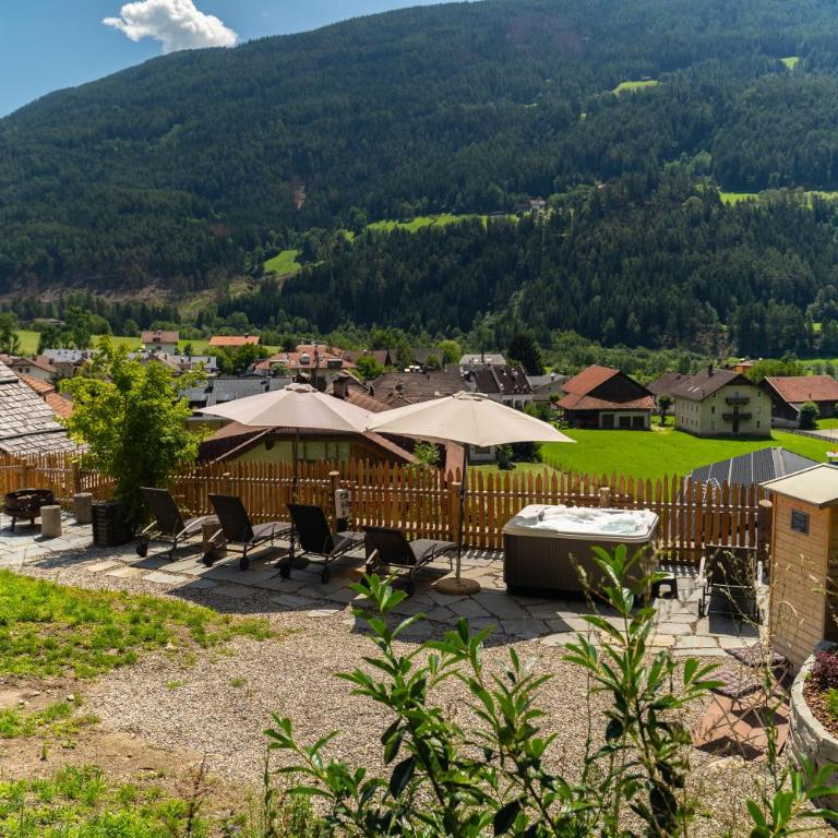 Apartments, Guest House & historic Chalet Neuhaus - Appartamento con 1 Camera da Letto e Vista Montagna - 1