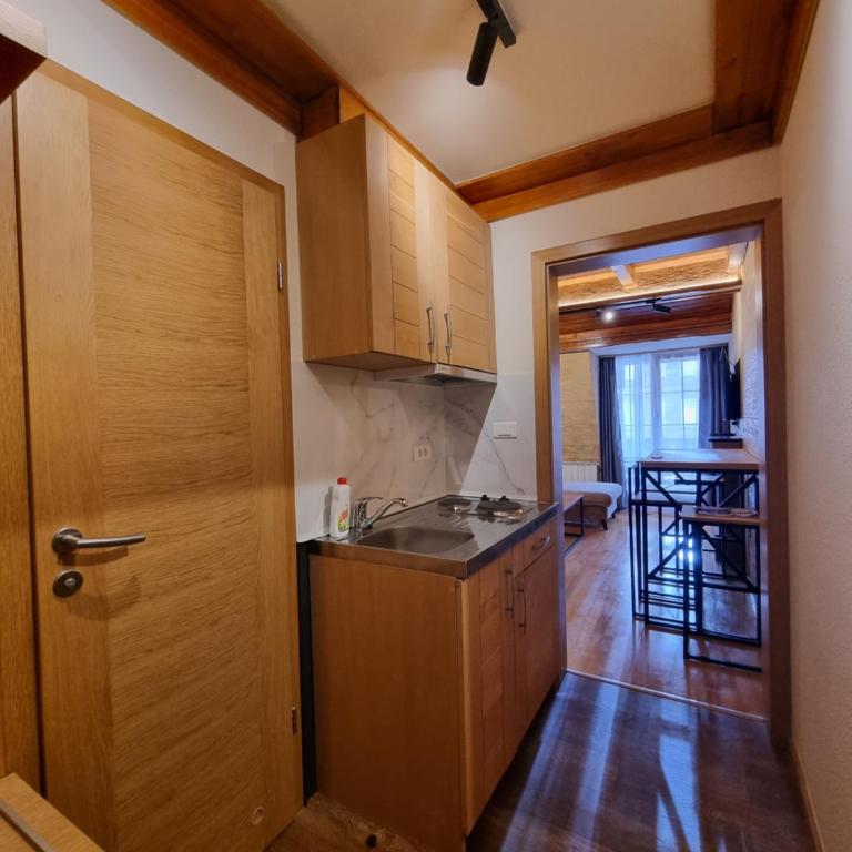 Apartman Lord privatni app u sklopu aparthotela Vučko - Apartment - Split Level - 8