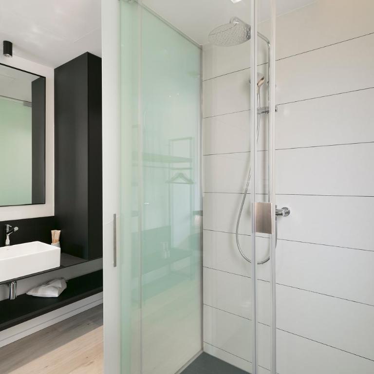 BCN Town Apartments Portaferrissa - Two-Bedroom Apartment - 6
