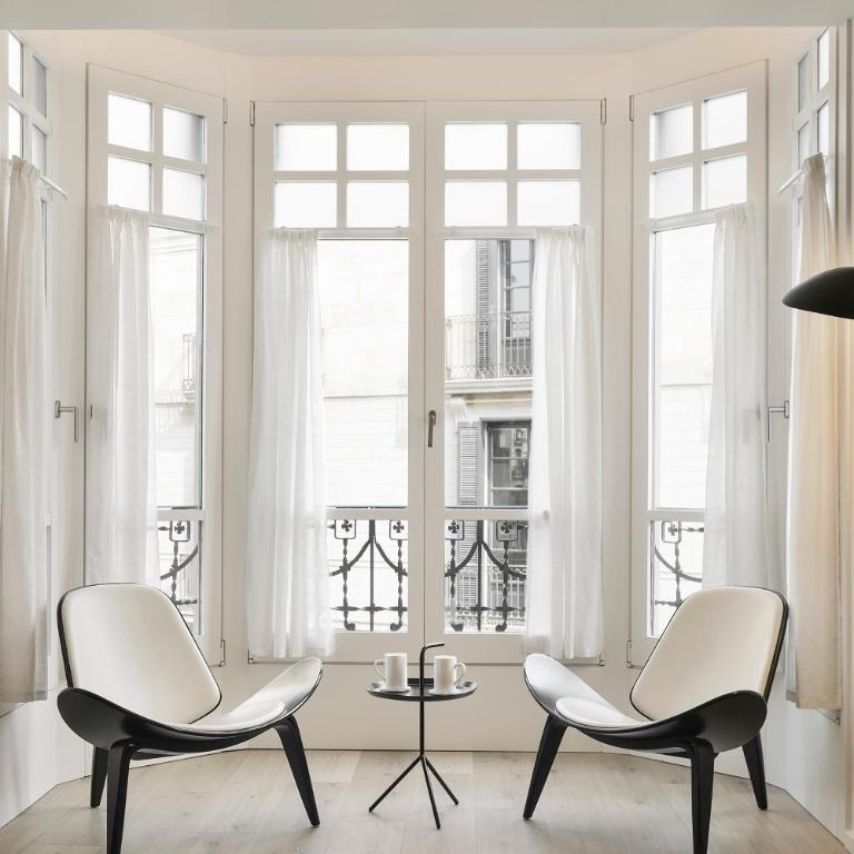BCN Town Apartments Portaferrissa - Two-Bedroom Apartment - 7