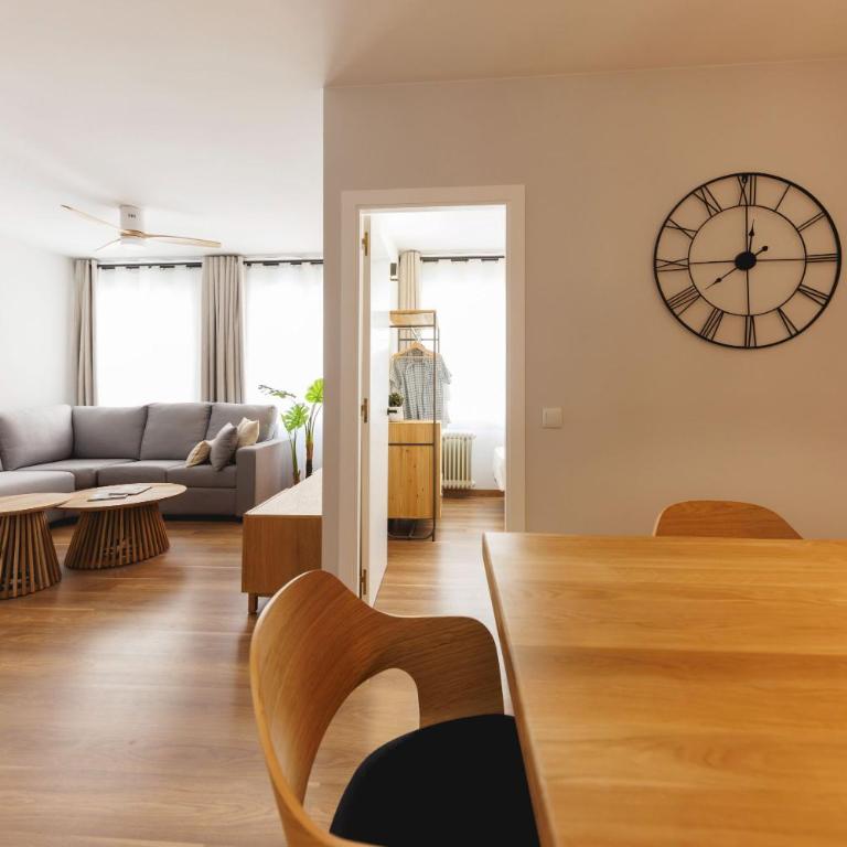 Bravissimo Figuerola, Spacious 3-bedroom apartment - Apartamento de 3 dormitorios - 8