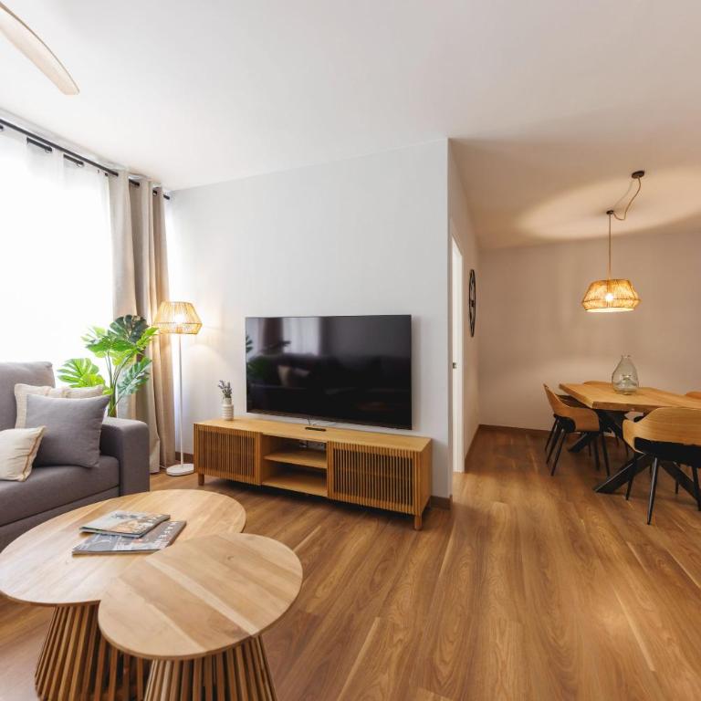Bravissimo Figuerola, Spacious 3-bedroom apartment - Apartamento de 3 dormitorios - 10