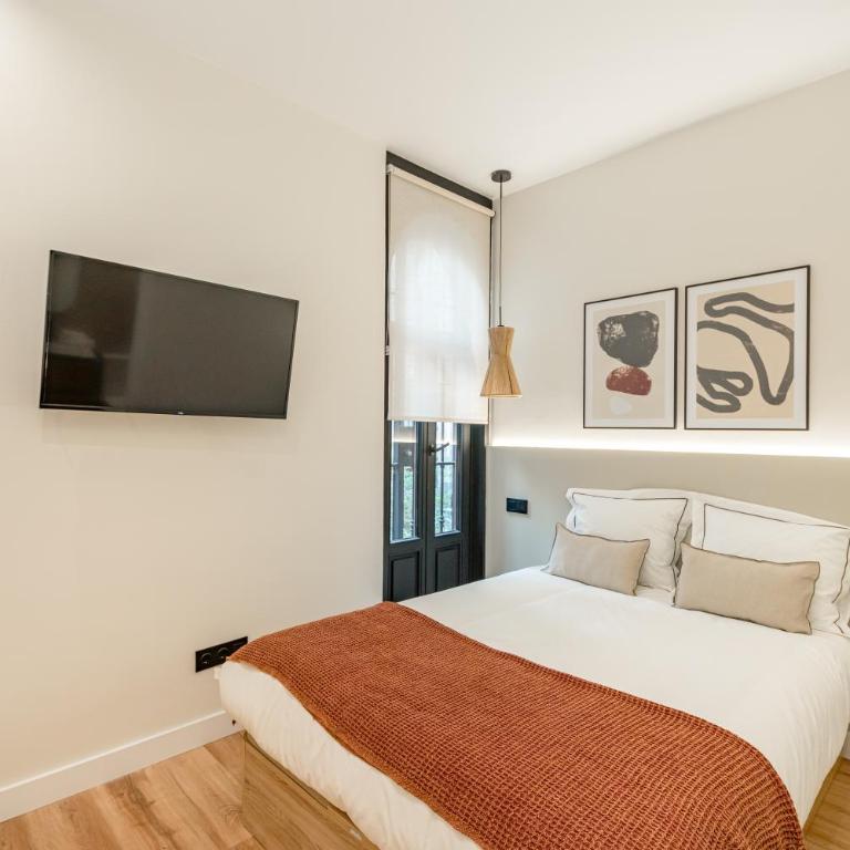 Trees Chueca Apartments - One-Bedroom Apartment - 39
