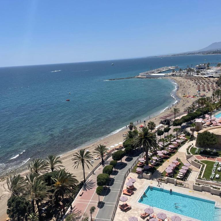 Marbella Centre Beachfront & Pool - Apartamento con vistas al mar - 35