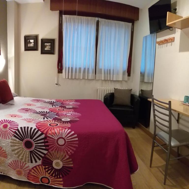 Hostal Meson Del Barro - Alojamientos Pamplona - Habitación Doble - 5
