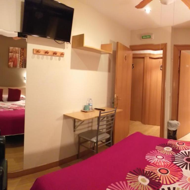 Hostal Meson Del Barro - Alojamientos Pamplona - Habitación Doble - 9