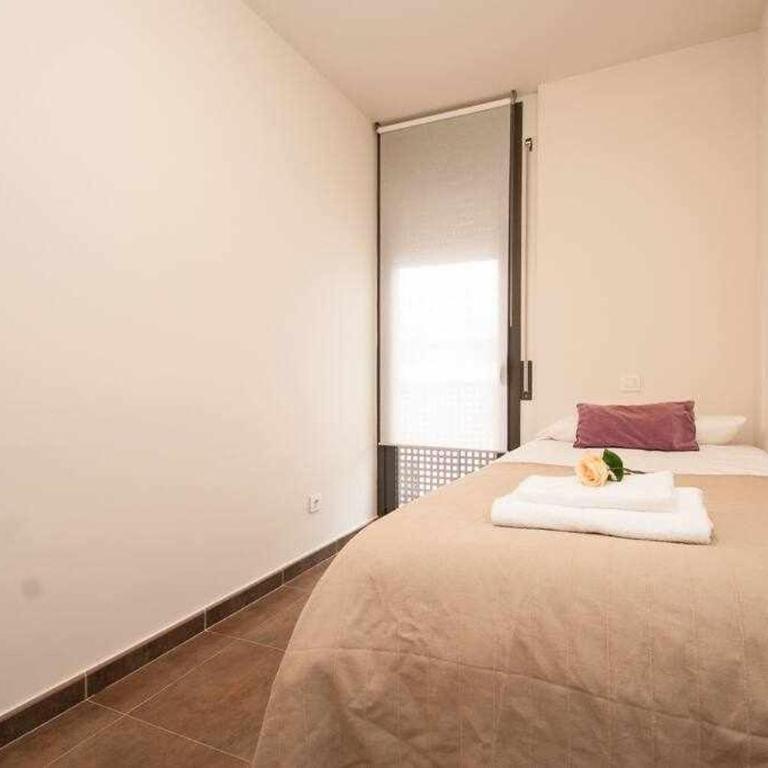 Port IV Apart céntrico ideal grupos 12 - Three-Bedroom Apartment - 27