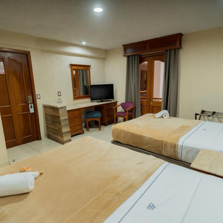 Hotel Santiago De Compostela - Guadalajara Centro Historico - Habitación Triple - 8