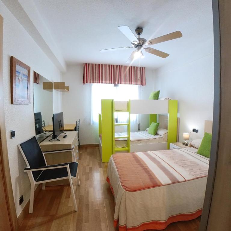 Hostal Meson Del Barro - Alojamientos Pamplona - Habitación Triple - 7
