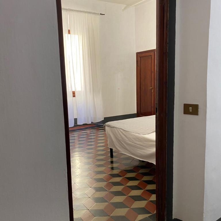 da I' Gini GuestHouse - Camera Matrimoniale con Servizi Igienici in Comune - 5