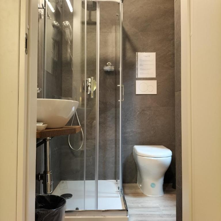 Hotel Camilla Guelfa - Standard Double Room - 10