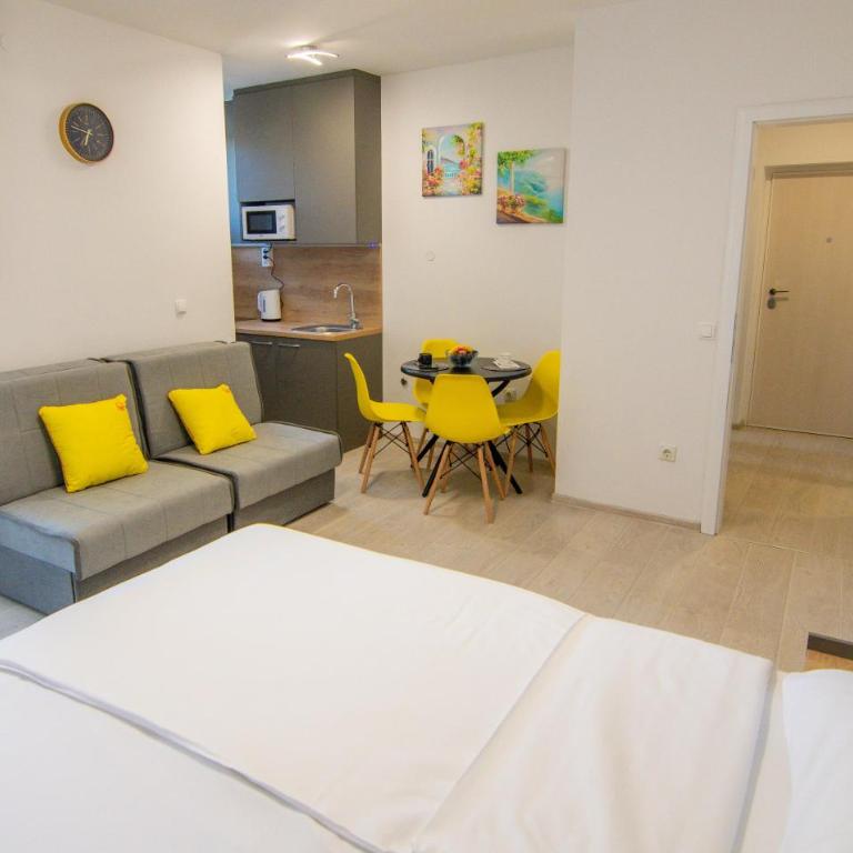 Studio Apartment Mia - free parking - One-Bedroom Apartment - 26