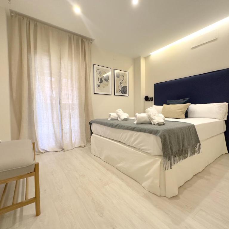 HS Malaga City Center 6PAX - Apartamento de 3 dormitorios - 8